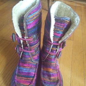 Sanuk Boho Boots size 7